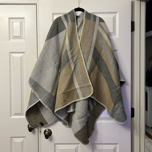 Ann Taylor Cape